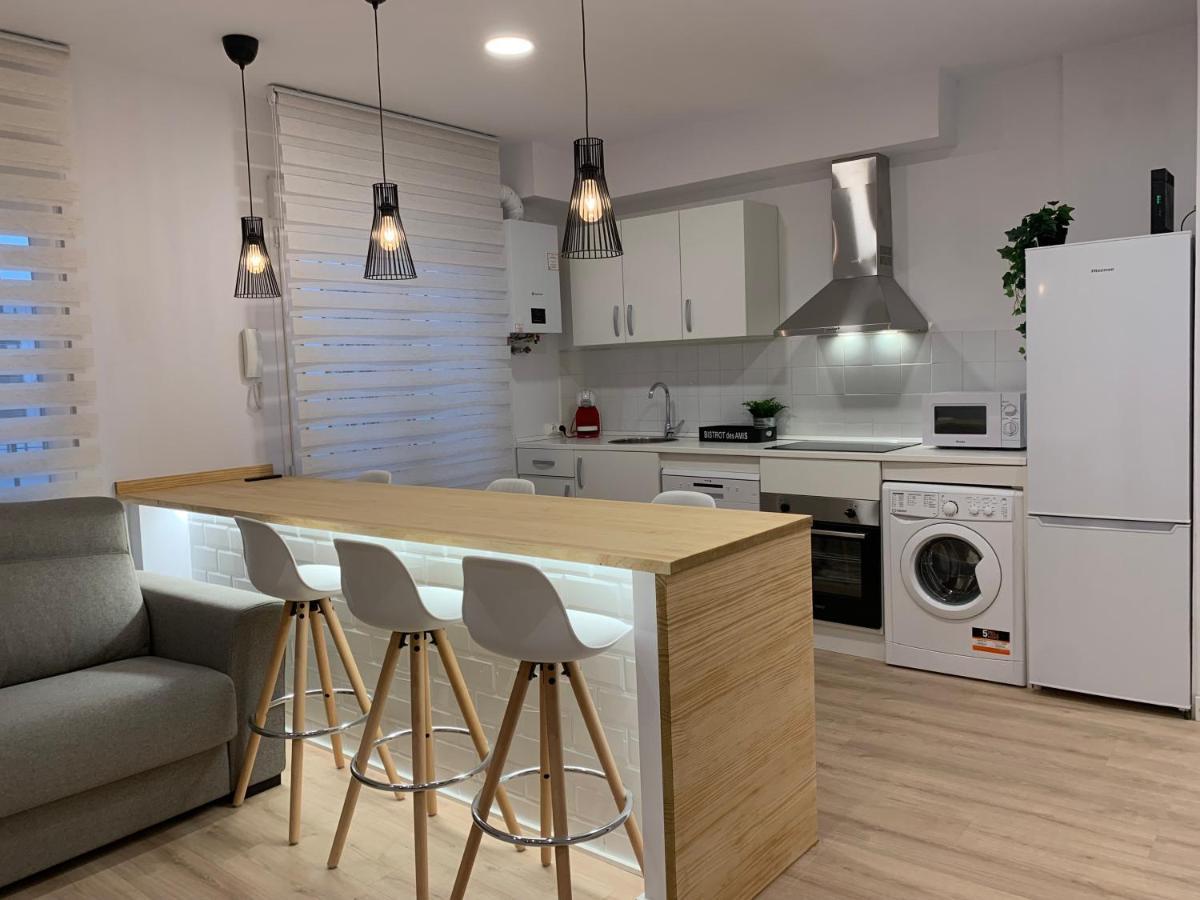 Apartamentos Santullano 1 Овьедо Экстерьер фото